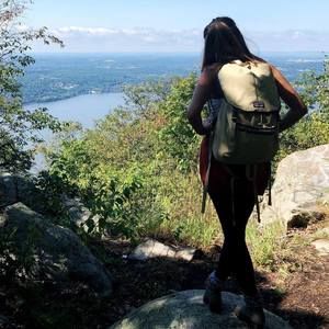 Meet your Posher, Krystal